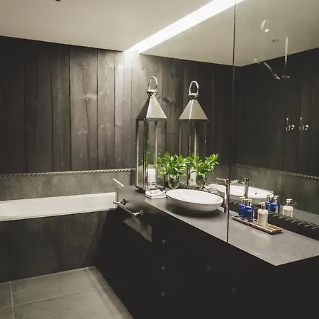 ホテル フロスト ブティック パルヌ