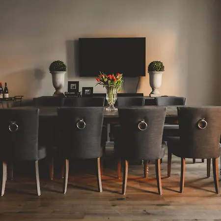 Frost Boutique Hotel