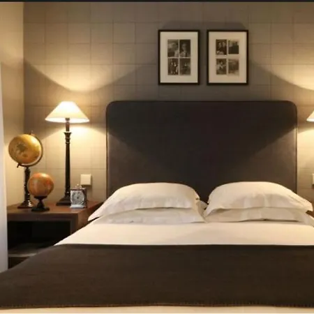 フロスト ブティック パルヌ