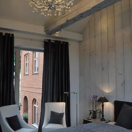 Frost Boutique Hotel 4*