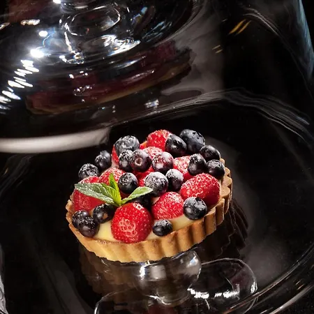 Frost Boutique 4* Parnu