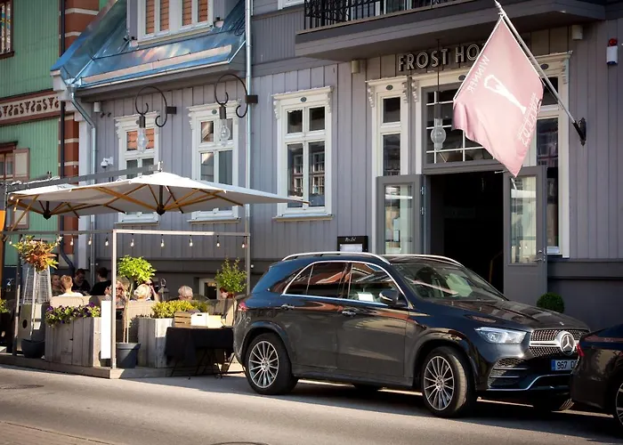 Frost Boutique Hotel 4*