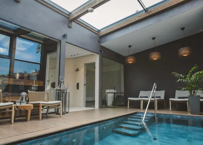 Frost Boutique 4* Parnu