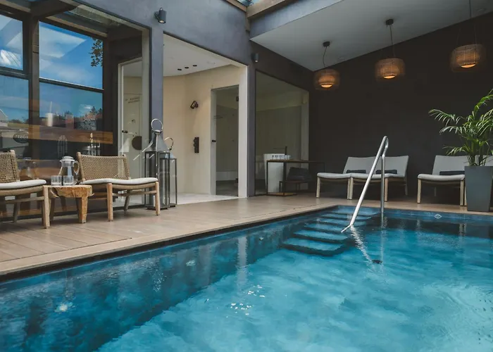 Frost Boutique Hotel